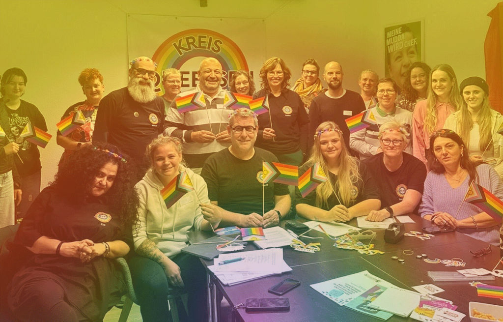 Kreis Queersen Gründungsmitglieder des ersten LGBTQIA+ Vereins in Viersen November 2023